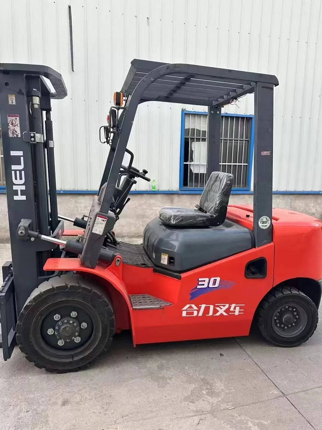 колдонулган mini diesel forklift heli 3ton forklift