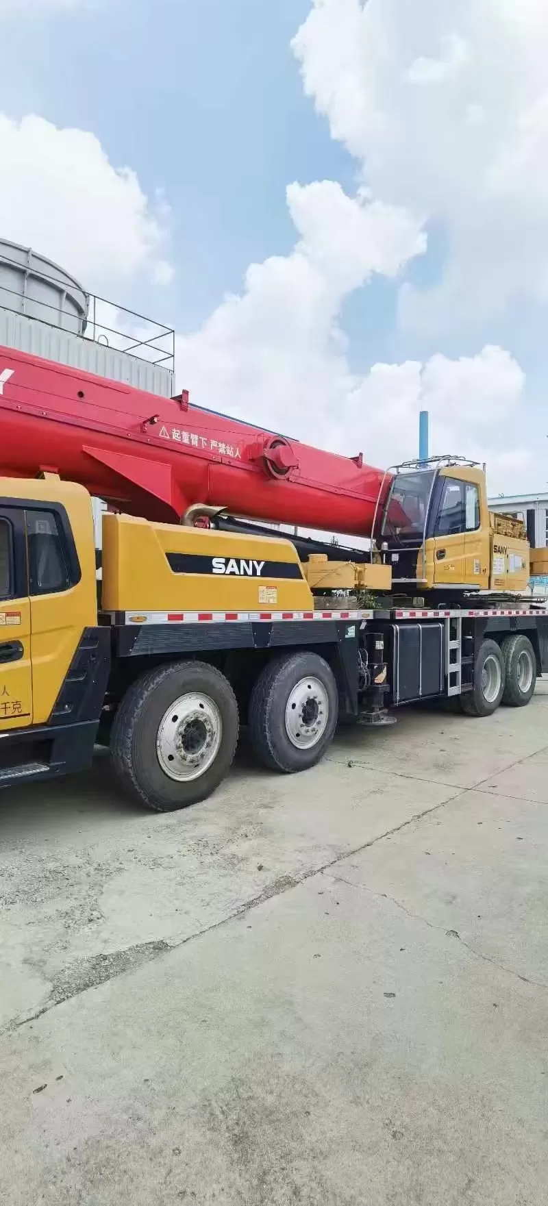 2020 колдонулган crane sany 55t stc550t6 жүк ташуучу кран көтөрүүчү машина дөңгөлөктүү кран